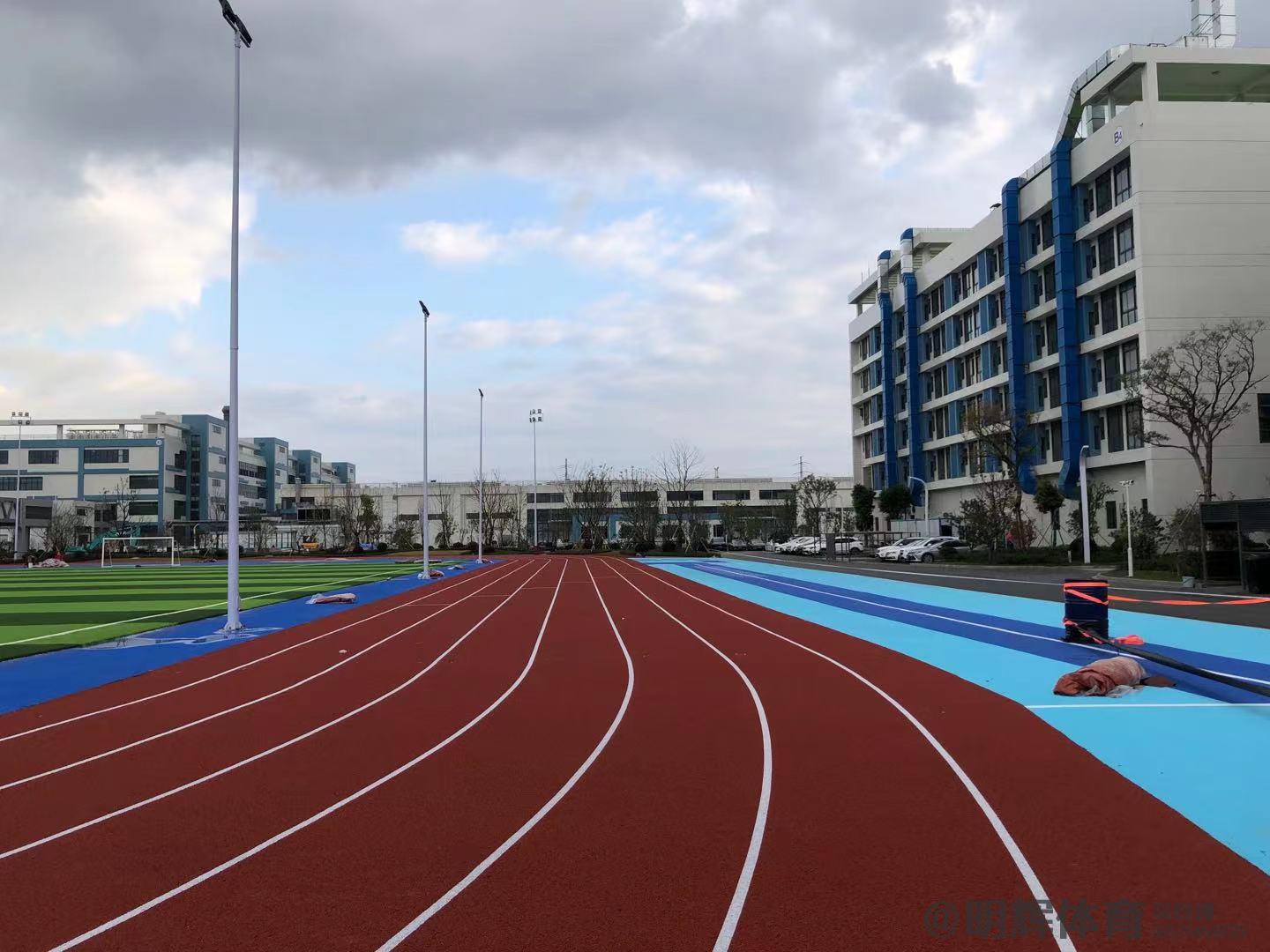 无锡透气型塑胶跑道的价格是多少